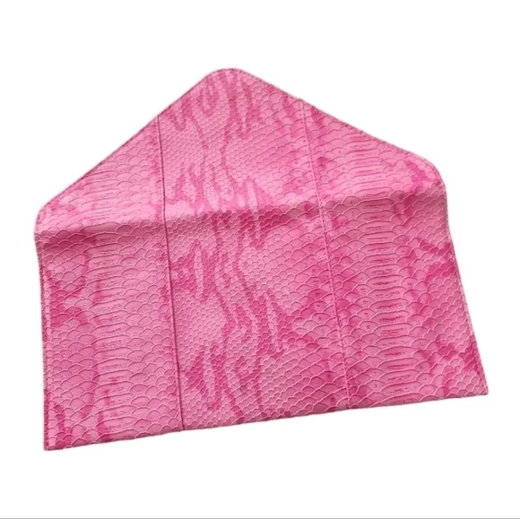 Pink Snakeskin Faux Leather Envelope Clutch - Picture 3 of 7